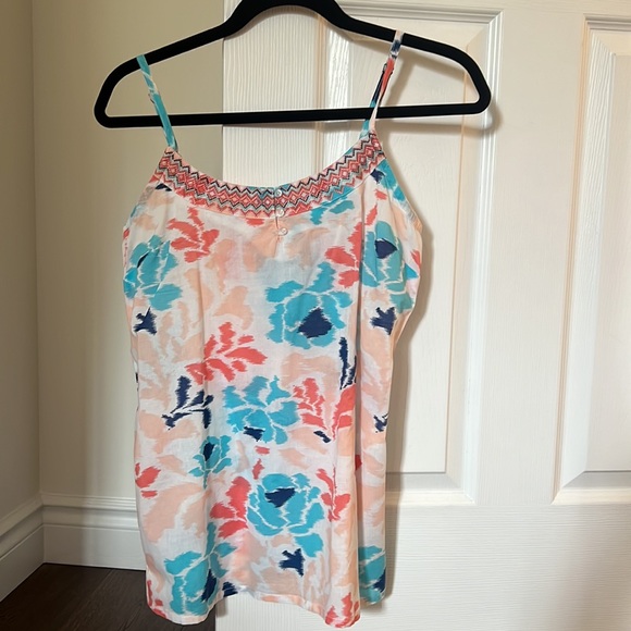 Size M Garage Tunic Tank - Picture 3 of 3